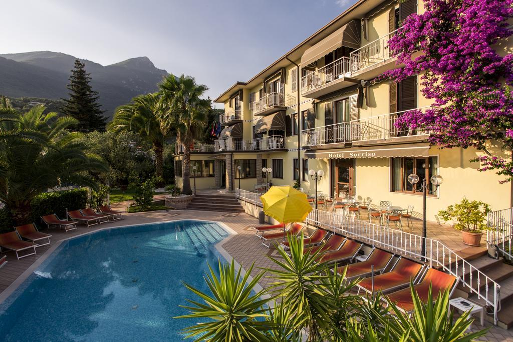 Hotel Sorriso Toscolano Maderno Εξωτερικό φωτογραφία