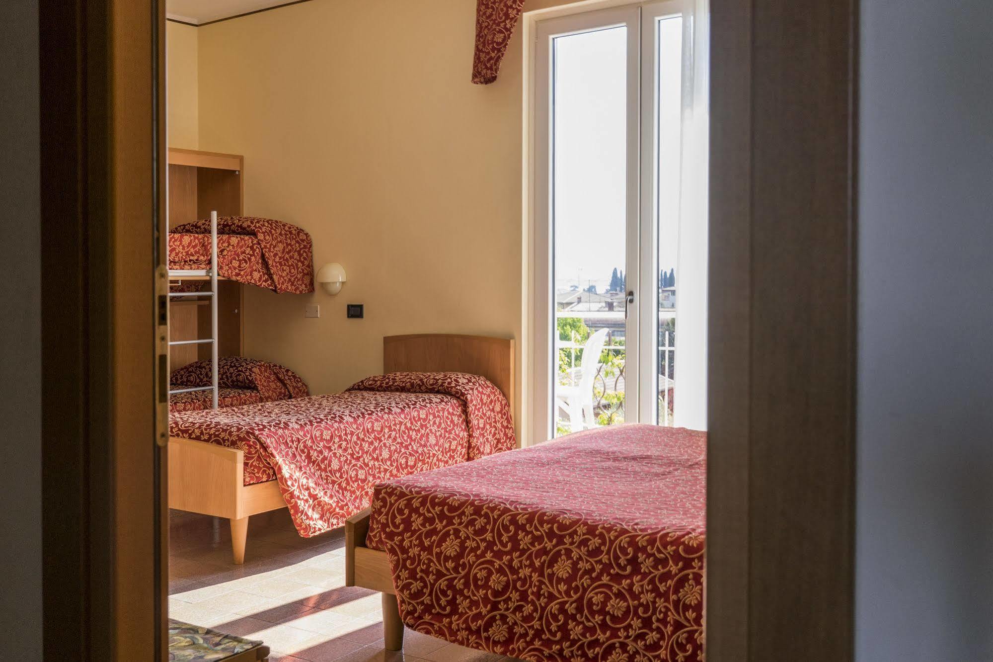 Hotel Sorriso Toscolano Maderno Εξωτερικό φωτογραφία