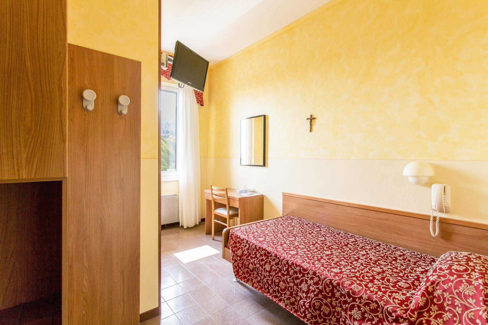 Hotel Sorriso Toscolano Maderno Εξωτερικό φωτογραφία